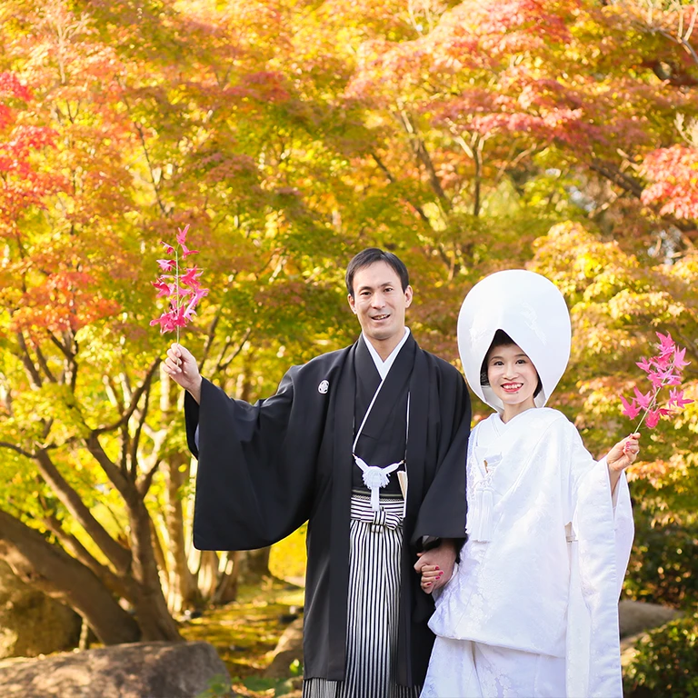 結婚写真 滋賀 前撮り びわこ文化公園 紅葉ロケの和装撮影