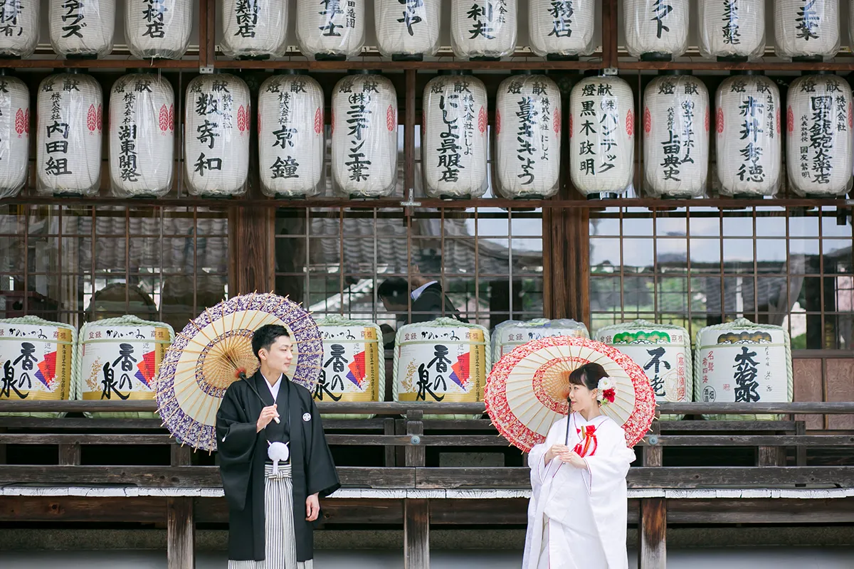建部大社で神社フォトウェディング/前撮り 着物の新郎新婦