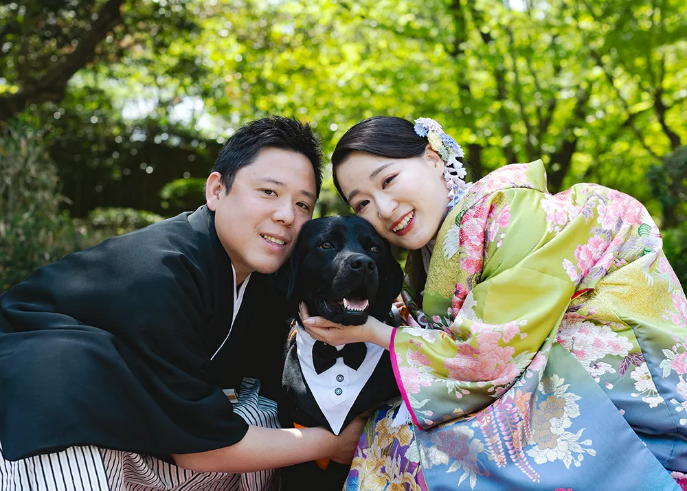 わんちゃんと和装前撮り　草津市　新郎新婦　ラブラドール